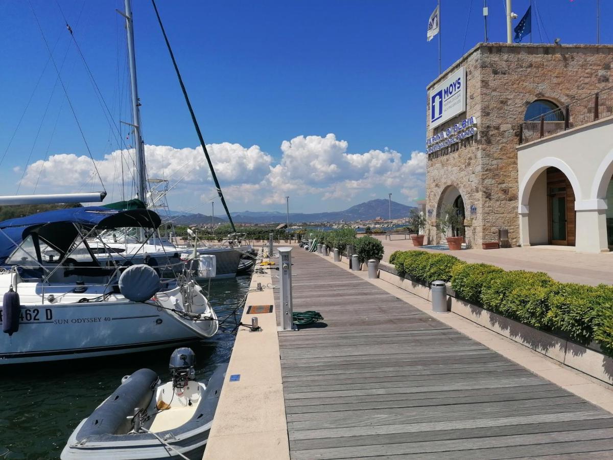 Top Floor Gulf View Apartment Olbia Dış mekan fotoğraf